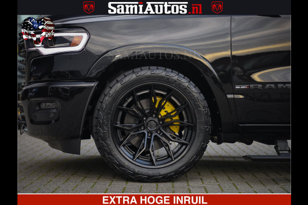 Dodge Ram 1500 Limited Night H.O 540HP 706Nm | Massage + Full Option | De Meest Luxe en Volle Pick-Up in zijn Klasse | Comfortabele Dubbele Cabine met Royale 5 Zitplaatsen | BPM vrij | Nu Leverbaar uit Voorraad | Voorraad Nr 2295 - 8559