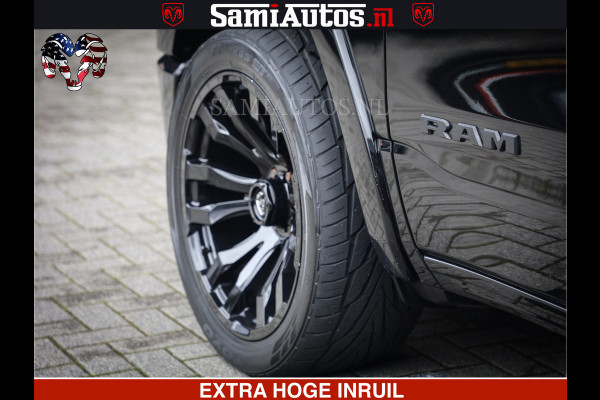 Dodge Ram 1500 LIMITED NIGHT | FEUL WHEELS | BOM VOL | 5.7 V8 4x4 | TOP STAAT | DUBBELE CABINE | MWK | XB9 | HUD | Deze RAM is momenteel in gebruik door ons. Gelieve ons te informeren indien u de pick-up wenst te bezichtigen.