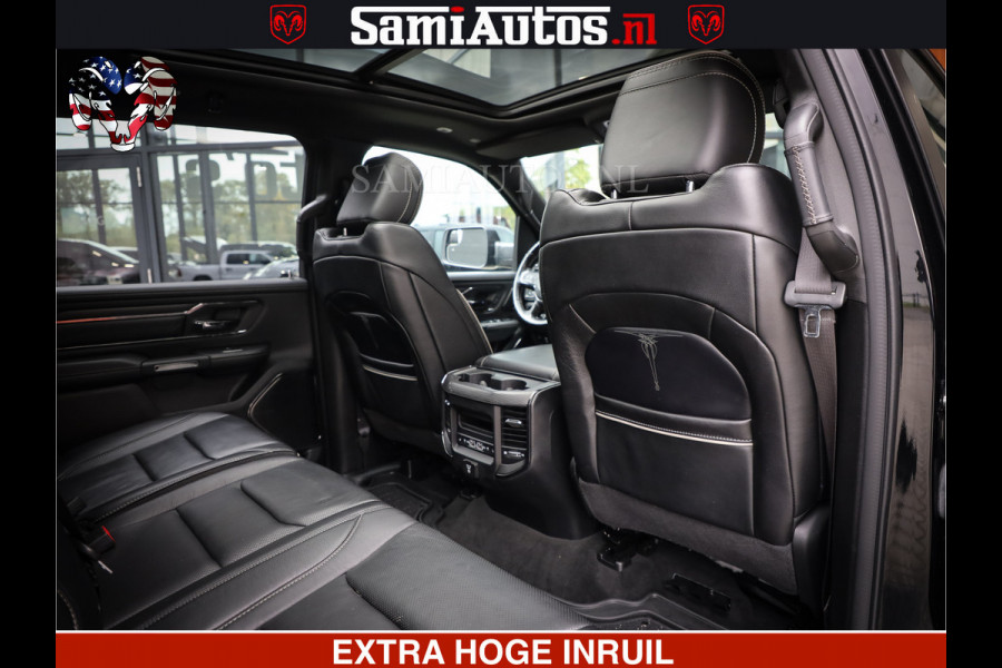 Dodge Ram 1500 LIMITED NIGHT | FEUL WHEELS | BOM VOL | 5.7 V8 4x4 | TOP STAAT | DUBBELE CABINE | MWK | XB9 | HUD | Deze RAM is momenteel in gebruik door ons. Gelieve ons te informeren indien u de pick-up wenst te bezichtigen.