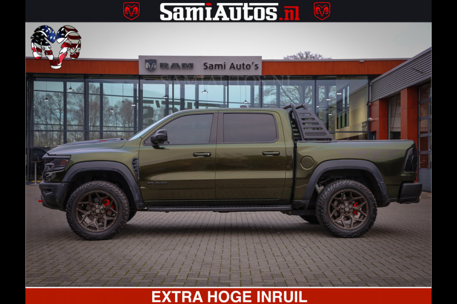 Dodge Ram 1500 TRX OLEA GREEN HELLCAT 6.2 V8 712PK | CARBON PACK | RODE STIKSELS | BOM VOL | 4PLAY WHEELS | DUBBELE CABINE | 5 PERSOONS DC | DE MOOISTE VAN NL |