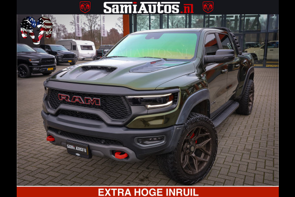 Dodge Ram 1500 TRX OLEA GREEN HELLCAT 6.2 V8 712PK | CARBON PACK | RODE STIKSELS | BOM VOL | 4PLAY WHEELS | DUBBELE CABINE | 5 PERSOONS DC | DE MOOISTE VAN NL |