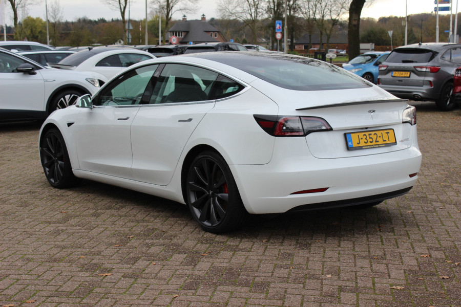 Tesla Model 3 Performance AWD 75 kWh / SoH 90.3% / Autopilot / Panoramadak / Camera / Leder / 20'' / Leder / Premium Audio
