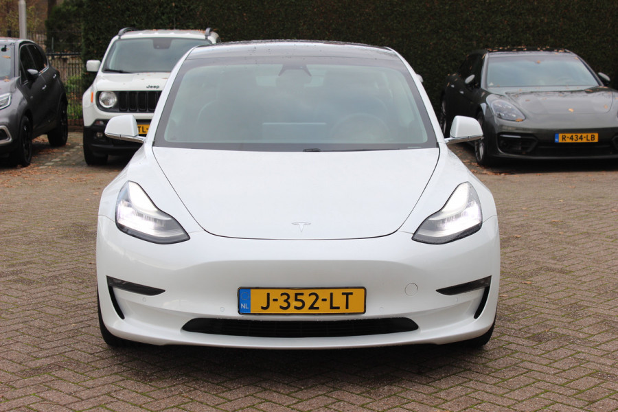 Tesla Model 3 Performance AWD 75 kWh / SoH 90.3% / Autopilot / Panoramadak / Camera / Leder / 20'' / Leder / Premium Audio