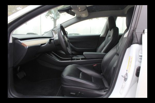 Tesla Model 3 Performance AWD 75 kWh / SoH 90.3% / Autopilot / Panoramadak / Camera / Leder / 20'' / Leder / Premium Audio