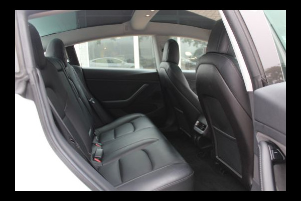 Tesla Model 3 Performance AWD 75 kWh / SoH 90.3% / Autopilot / Panoramadak / Camera / Leder / 20'' / Leder / Premium Audio