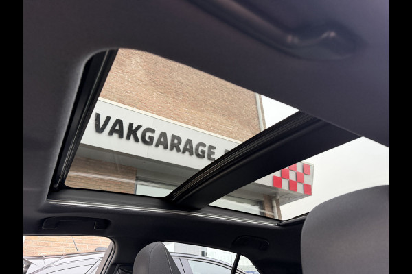 Toyota Corolla 1.8 Hybrid Style | Schuif/- kantel dak | Afnm. Trekhaak | Oxide Brons | Rijklaar!!