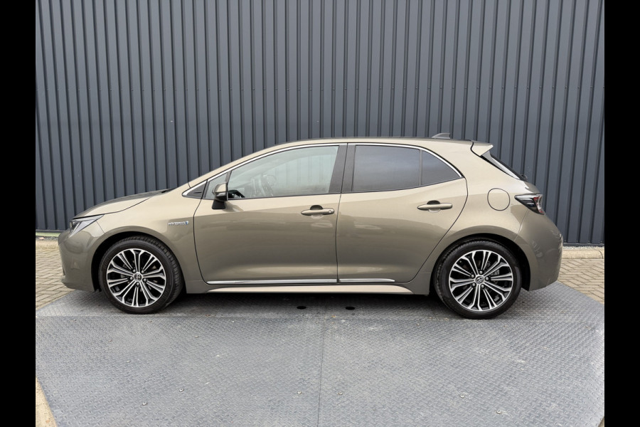 Toyota Corolla 1.8 Hybrid Style | Schuif/- kantel dak | Afnm. Trekhaak | Oxide Brons | Rijklaar!!