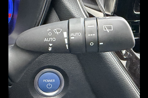 Toyota Corolla 1.8 Hybrid Style | Schuif/- kantel dak | Afnm. Trekhaak | Oxide Brons | Rijklaar!!
