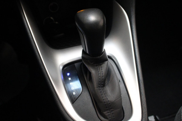 Toyota Yaris 1.5 Hybrid Dynamic Camera/Navi/Cruise Rijklaar incl bovag garantie