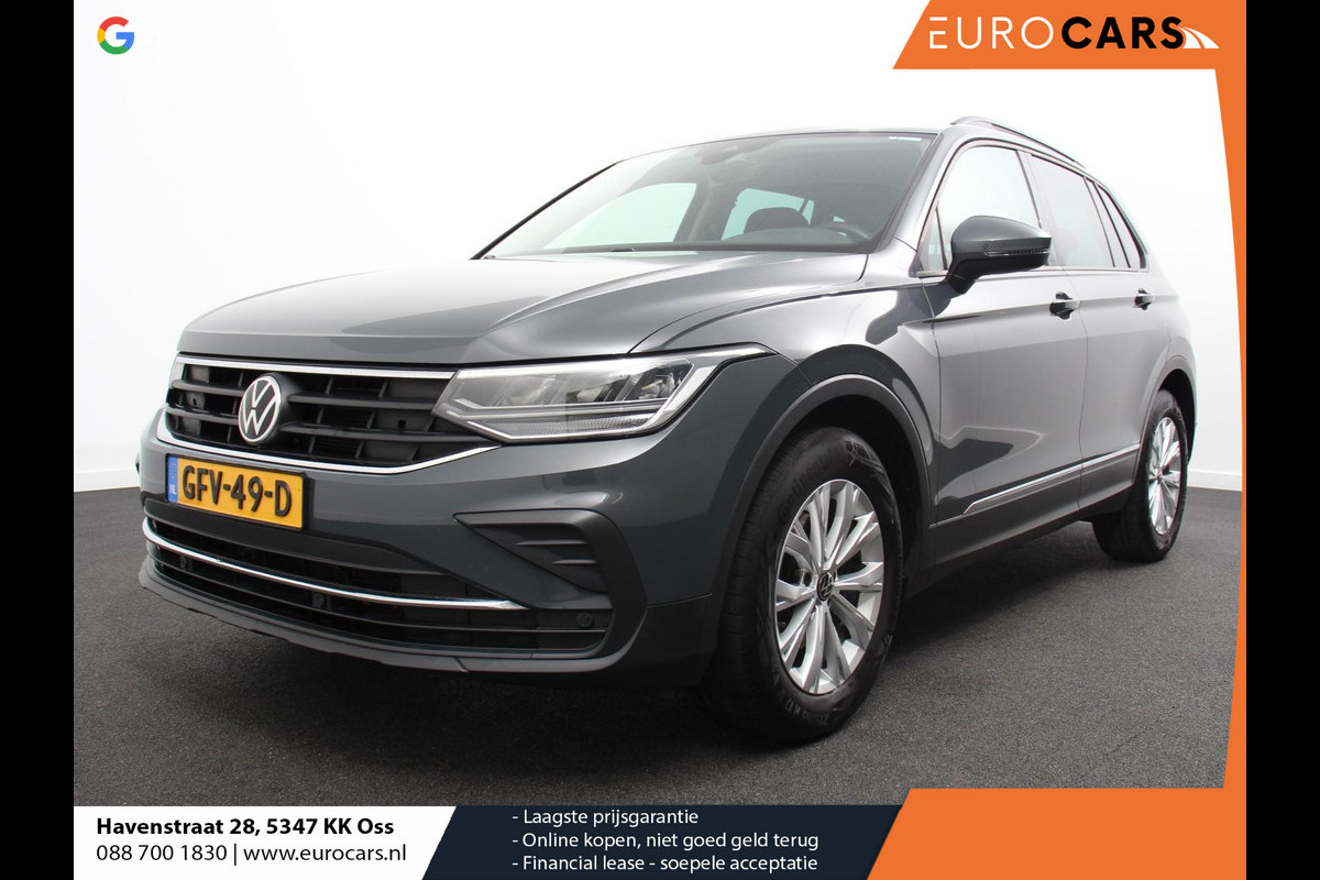 Volkswagen Tiguan 1.5 TSI DSG 150pk Life | Navigatie | Apple Carplay/Android Auto | Parkeersensoren | Adaptive cruise Control | Wegklapbare Trekhaak | Stoel- en stuurverwarming | Ledverlichting | Getinte ramen | Climate Control