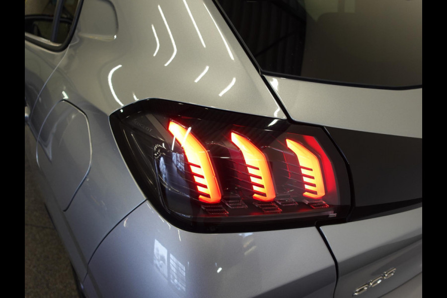 Peugeot 208 1.2 PureTech 100pk Automaat Allure Pack Navigatie Apple Carplay/Android Auto Camera Parkeersensor achter Cruise Control Virtual Cockpit Climate Control Getinte ramen