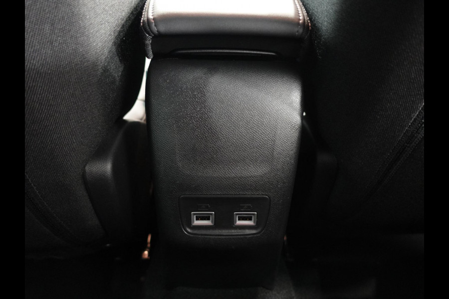 Peugeot 208 1.2 PureTech 100pk Automaat Allure Pack Navigatie Apple Carplay/Android Auto Camera Parkeersensor achter Cruise Control Virtual Cockpit Climate Control Getinte ramen