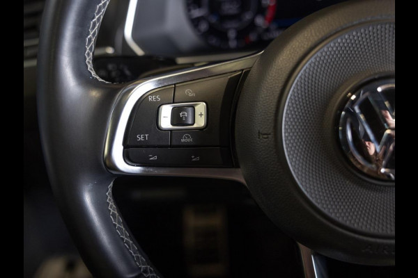 Volkswagen Tiguan 2.0 TSI 4Motion 2x R-line / 220pk / Leder / Pano / Led / Head-up / Virtual Cockpit / 360 camera