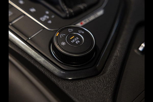 Volkswagen Tiguan 2.0 TSI 4Motion 2x R-line / 220pk / Leder / Pano / Led / Head-up / Virtual Cockpit / 360 camera