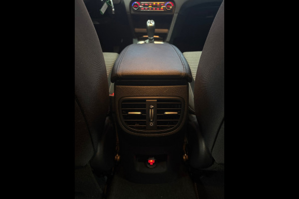 Kia Ceed Sportswagon 1.0 T-GDi DynamicLine Navi | Carplay | Trekhaak | Camera