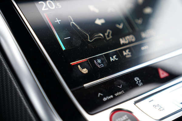 Audi RSQ8 4.0 TFSI RS Q8 Quattro | Massage | Sterrenhemel | Alcantara | Stoelkoeling/verwarming | Bang&Olufsen | Memory | 23 inch
