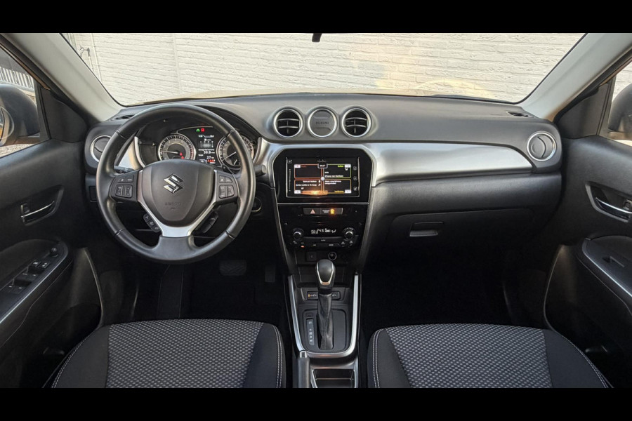 Suzuki Vitara 1.5 Hybrid Select Navigatie Adaptive cruise Camera Carplay Stoelverwarming