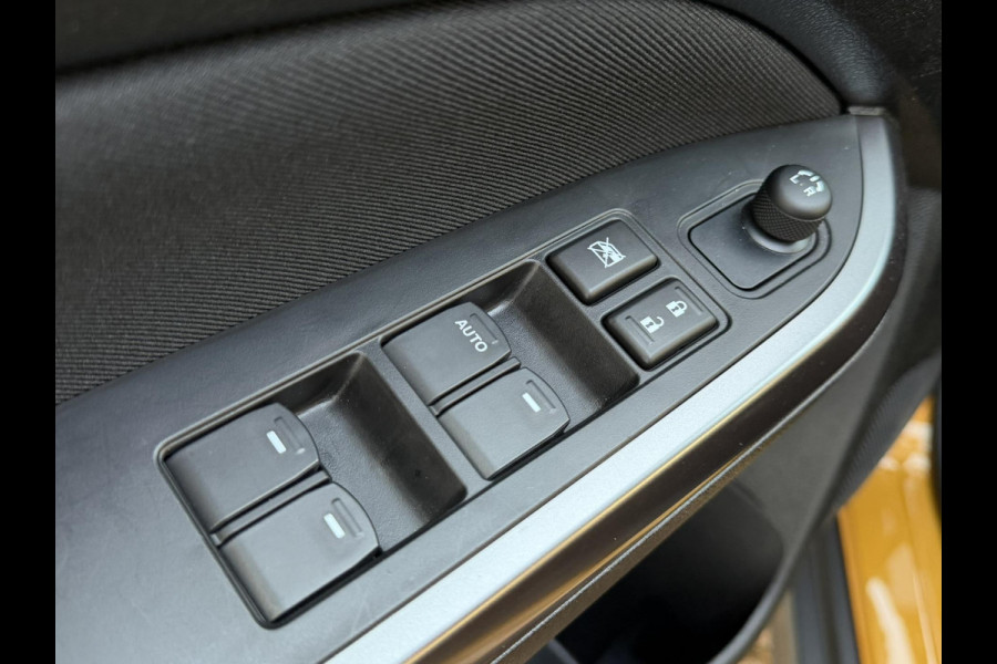 Suzuki Vitara 1.5 Hybrid Select Navigatie Adaptive cruise Camera Carplay Stoelverwarming