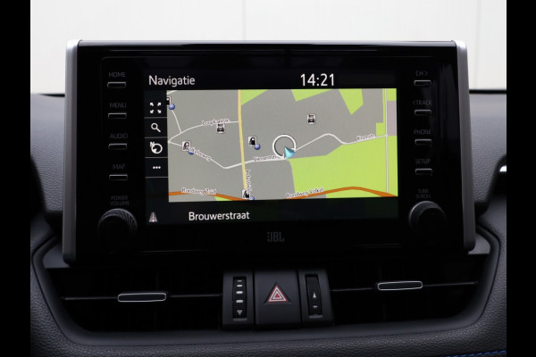 Toyota RAV4 2.5 Hybrid Bi-Tone | Panoramadak | JBL Audio | Treeplanken