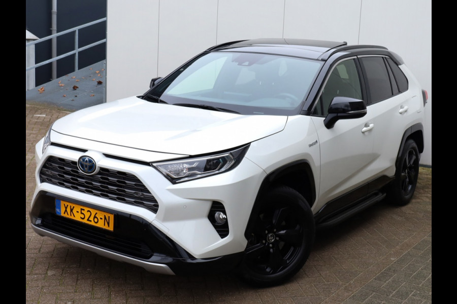 Toyota RAV4 2.5 Hybrid Bi-Tone | Panoramadak | JBL Audio | Treeplanken