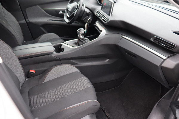 Peugeot 3008 1.2 PureTech Blue Lease Executive Avantage org.NL camera