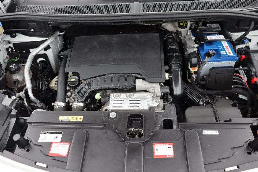 Peugeot 3008 1.2 PureTech Blue Lease Executive Avantage org.NL camera