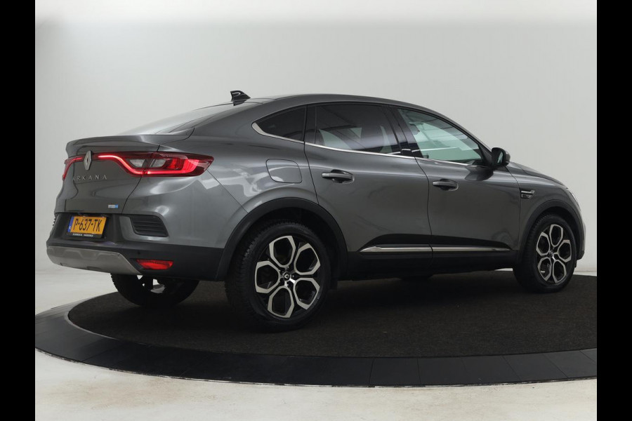 Renault Arkana 1.6 E-Tech Hybrid 145 Intens | Stoelverwarming | Adaptive cruise | Camera | Carplay | Stuurverwarming | Half leder | Navigatie | Climate control