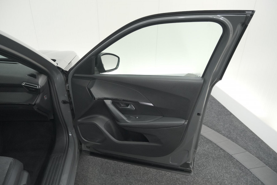 Peugeot 2008 PureTech 100 Allure | Camera | Navigatie | Parkeersensoren | Apple Carplay