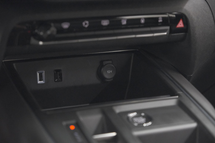 Citroën C5 Aircross Hybrid 136 e-DCS6 Plus | Camera | Apple Carplay | Parkeersensoren | Navigatie