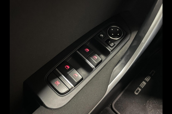 Kia Ceed Sportswagon 1.0 T-GDi DynamicLine|120PK|APPLE CARPLAY, ANDROID AUTO|CAMERA|CRUISE,CLIMA|PDC|1E EIG.|INCL.BTW|NL-AUTO|NAP|