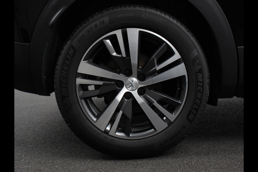 Peugeot 3008 1.2 PureTech 130 pk Automaat Allure Pack Business | Stoelverwarming voor | Climate control | Achteruitrij camera | Electrisch bedienbare achterklep | LED | Apple Carplay/ Android Auto | Parkeersensoren | Cruise control |