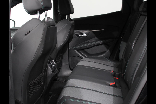 Peugeot 3008 1.2 PureTech 130 pk Automaat Allure Pack Business | Stoelverwarming voor | Climate control | Achteruitrij camera | Electrisch bedienbare achterklep | LED | Apple Carplay/ Android Auto | Parkeersensoren | Cruise control |