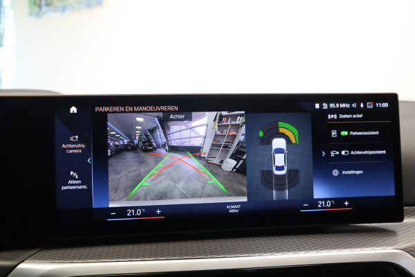 BMW 3-serie 330e xDrive ACC Head-UP Leder Elek. stoelen M sport Schuif/kanteldak 24 maanden garantie mogelijk (*vraag naar de voorwaarden)