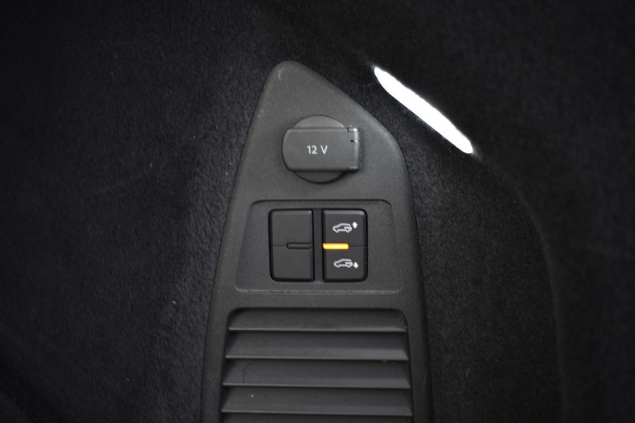 Volkswagen Touareg 3.0 TSi eHybrid ELEGANCE 4MOTION HEAD-UP/LEDER/PANORAMADAK