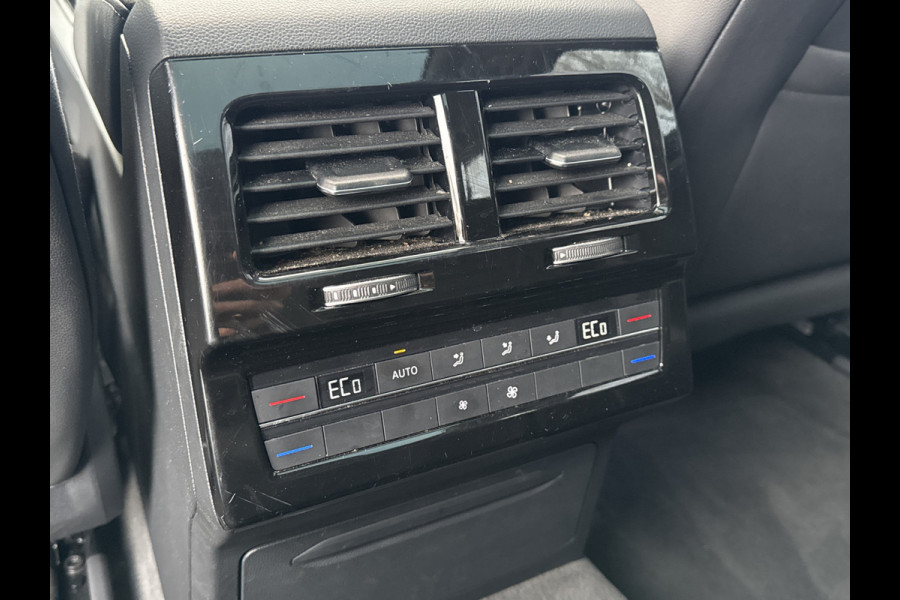 Volkswagen Touareg 3.0 TSi eHybrid ELEGANCE 4MOTION HEAD-UP/LEDER/PANORAMADAK