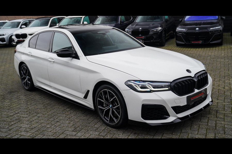 BMW 5 Serie 545e xDrive Business Edition Plus | M-pakket | BTW | Panorama | Bowers&Wilkins | Sfeerverlichting | M-performance |