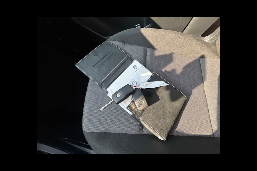 Volkswagen Caddy 1.4 TGI L2H1 EcoFuel Maxi Comfortline AIRCO I NAV I PDC I TREKHAAK I 1e EIGENAAR I COMPLETE ONDERHOUDSHISTORIE I RIJDEN OP GROEN GAS = CO2 NEUTRAAL