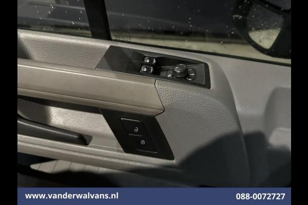 Volkswagen Crafter 2.0 TDI 141pk L3H3 L2H2 Euro6 Airco | Apple Carplay | Android Auto | Camera | Stoelverwarming Parkeersensoren