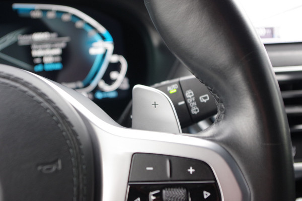 BMW X3 xDrive30e 293 PK M Sport PHEV, Panoramadak, Leder, Kuipstoelen, Adap. Cruise Control, Head-Up, LED