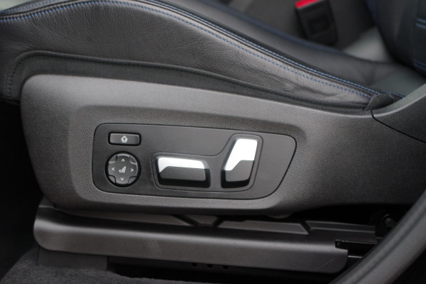 BMW X3 xDrive30e 293 PK M Sport PHEV, Panoramadak, Leder, Kuipstoelen, Adap. Cruise Control, Head-Up, LED