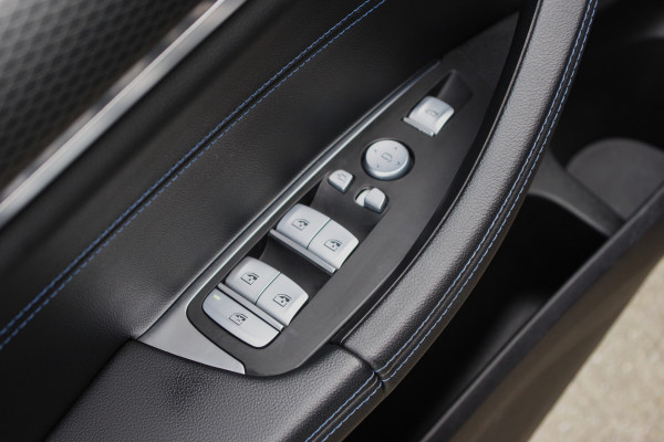 BMW X3 xDrive30e 293 PK M Sport PHEV, Panoramadak, Leder, Kuipstoelen, Adap. Cruise Control, Head-Up, LED