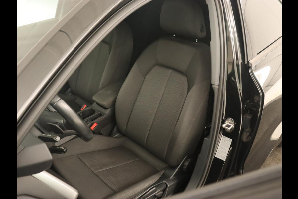 Audi A3 40 TFSI e Edition | Navigatie | Virtual Cockpit | Carplay | Climate control | Getint glas | Cruise control | Full LED | PHEV | Plug In