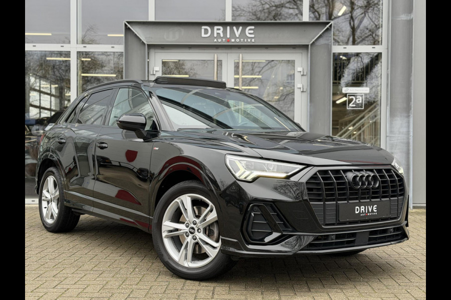 Audi Q3 45 TFSI e S edition |Black optic|Pano|Leer|Matrix|