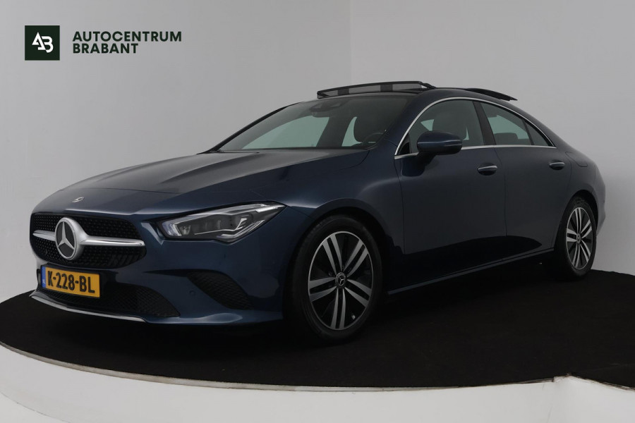 Mercedes-Benz CLA-Klasse 200 Business Solution Luxury (PANORAMADAK, SFEERVERLICHTING, CAMERA, PDC, 1e EIGENAAR, GOED ONDERHOUDEN)