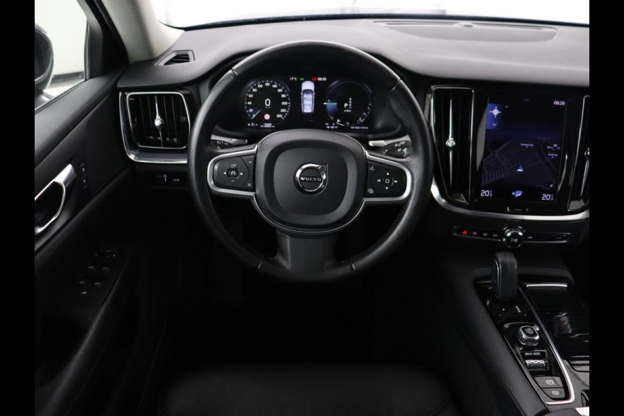 Volvo V60 2.0 T6 Recharge AWD Inscription | Leder | Camera | Carplay | Navigatie | Full LED | 18'' | Parkeerhulp | Cruise control | PHEV | Plug In