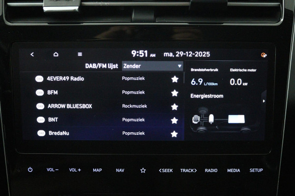 Hyundai Tucson 1.6 T-GDI HEV Premium (TREKHAAK, ADAPTIVE CRUISE, ELEKT. STOELEN, STUUR-/STOELVERWARMING, 1e EIGENAAR)