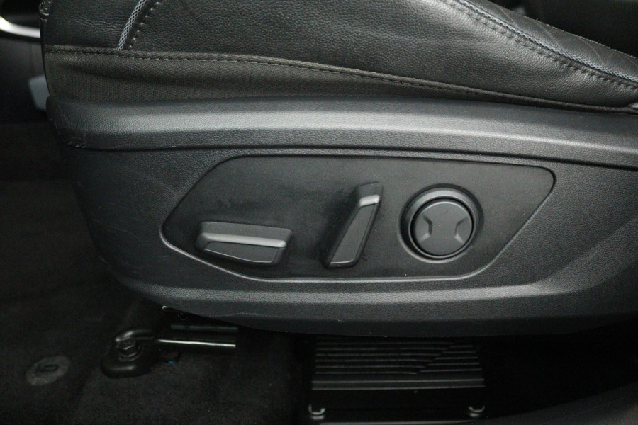 Hyundai Tucson 1.6 T-GDI HEV Premium (TREKHAAK, ADAPTIVE CRUISE, ELEKT. STOELEN, STUUR-/STOELVERWARMING, 1e EIGENAAR)