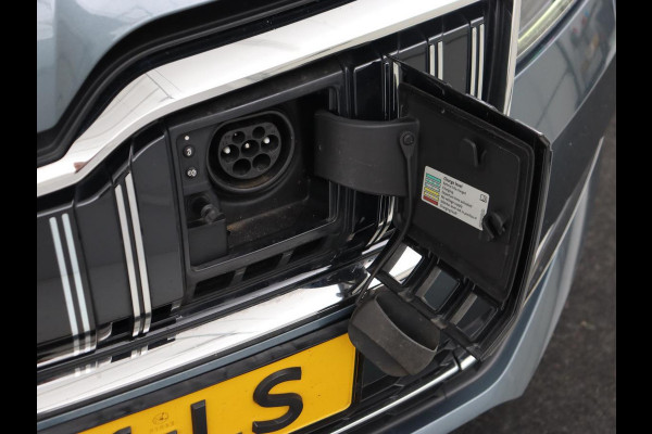 Škoda Superb 1.4 TSI iV Business Edition | Leder/Alcantara | Stoelverwarming | Canton Sound | Memory | Virtual Cockpit | Carplay | Camera | Navigatie | Cruise control | PHEV | Plug In