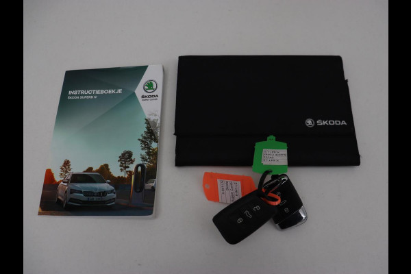 Škoda Superb 1.4 TSI iV Business Edition | Leder/Alcantara | Stoelverwarming | Canton Sound | Memory | Virtual Cockpit | Carplay | Camera | Navigatie | Cruise control | PHEV | Plug In