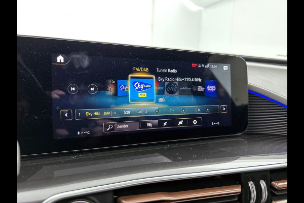 Mercedes-Benz EQC 400 4MATIC AMG Premium 80 kWh BLACK-LINE | TREKHAAK | SCHUIFDAK | EL. ACHTERKLEP